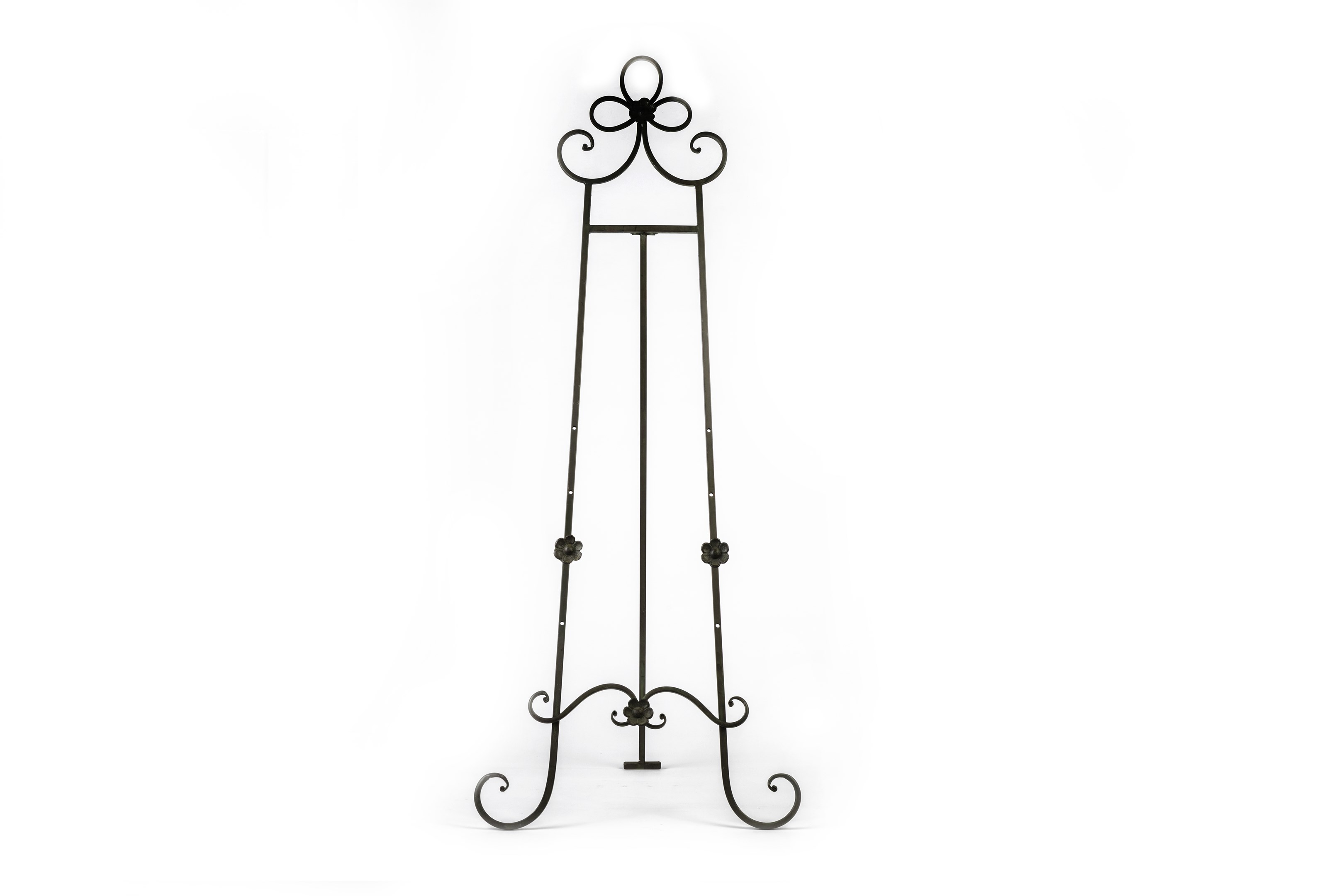 Black  Easel 