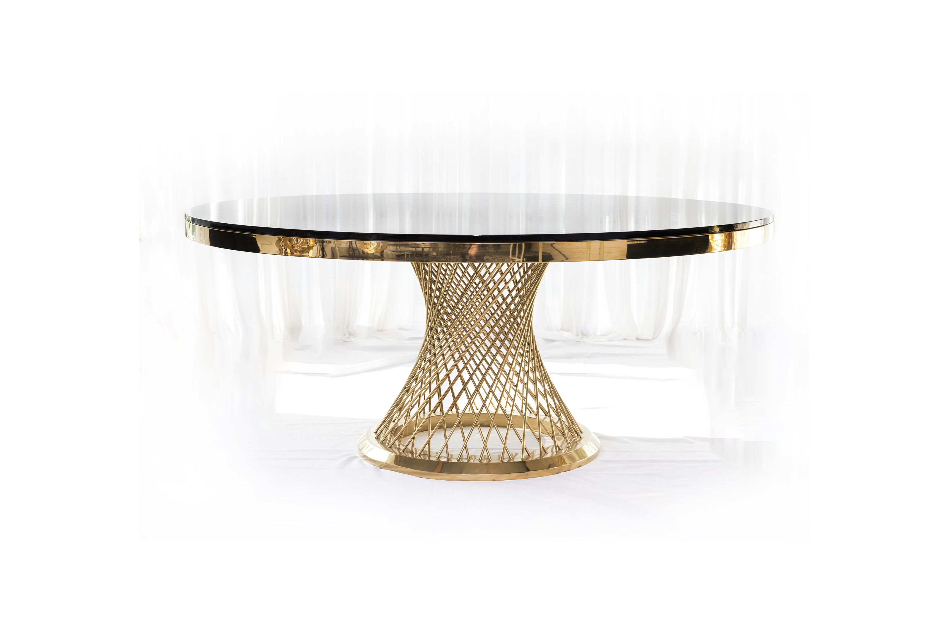 Round Royal Gold Table